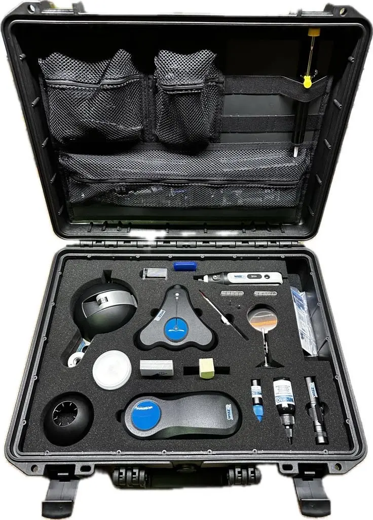 KIT REPARATION VITRAGE FEUILLETE WIZZIQ 12V =>220V (coffre noir extra resistant)